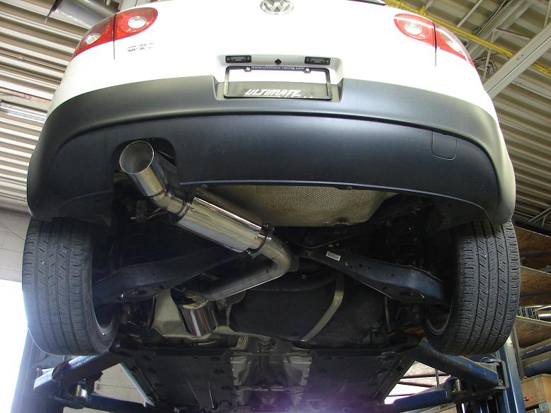 Спортивная выхлопная система UR Catback для VW Golf GTI (MK5)