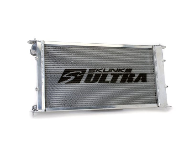 Алюминиевый радиатор со встроенным маслокулером Skunk2 Ultra Series для Subaru BRZ / Toyota GT86