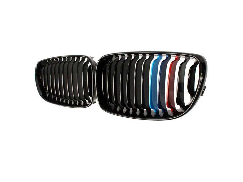 Решетки радиатора M-Style/Tri-Color (черный глянец)
