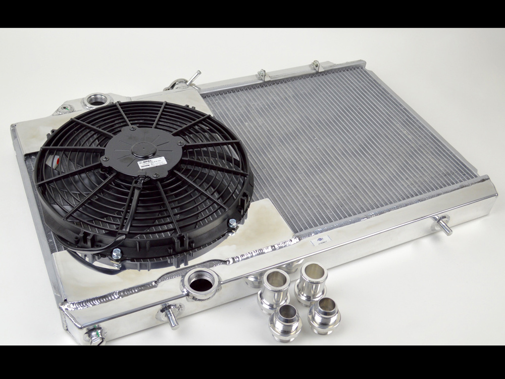 Алюминиевый радиатор CSF Racing 1 Row Ultimate с вентилятором SPAL (12 дюймов) для Mitsubishi Evo 7/8/9 (VII/VIII/IX)