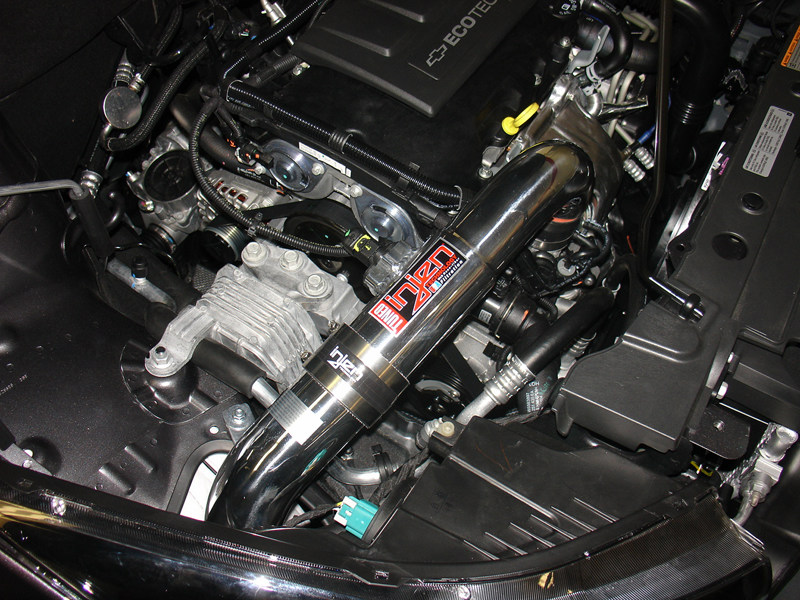 Холодный впуск Injen Cold Air Intake (CAI) для Chevy Cruze 1.4T (2011-13)